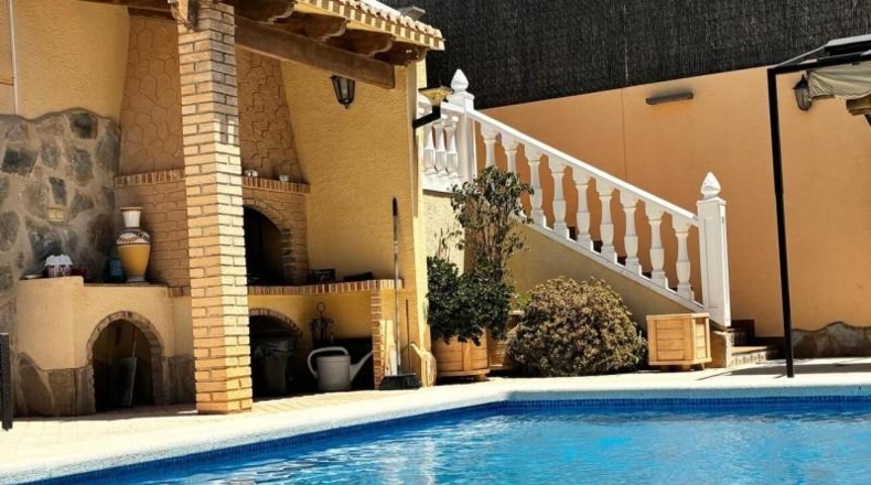 Alicante - Torrevieja - 822m2