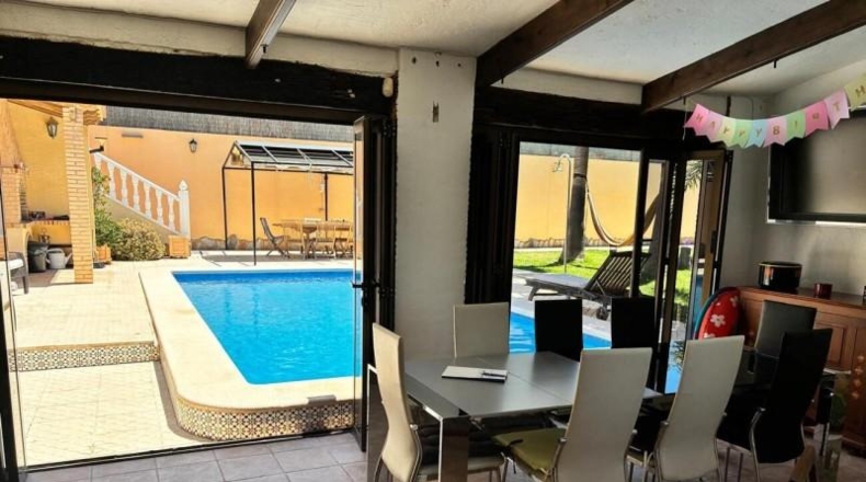 Alicante - Torrevieja - 822m2