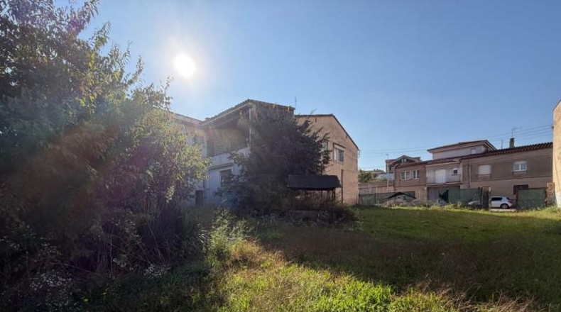 Жирона - Cassà de la Selva - 3558m2