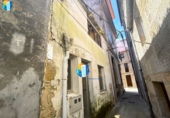 Дом с участком на продажу в городе O Porto do Son Фото