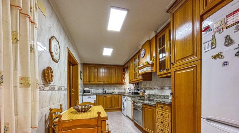 Гранада - Albolote - 620m2