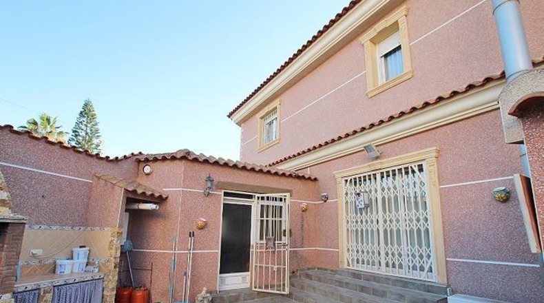 Alicante - Formentera del Segura - 322m2