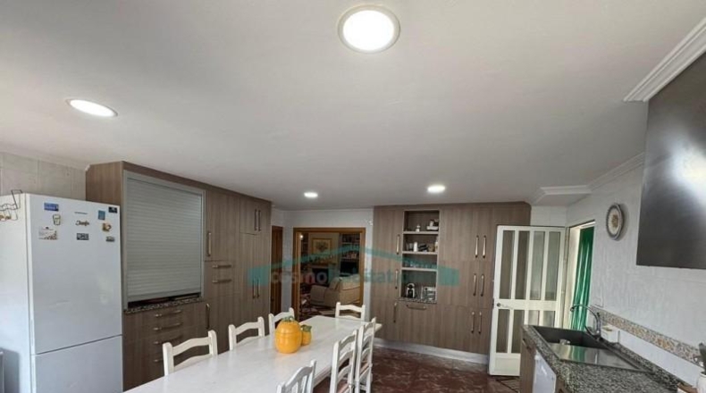València - Хилет - 1801m2