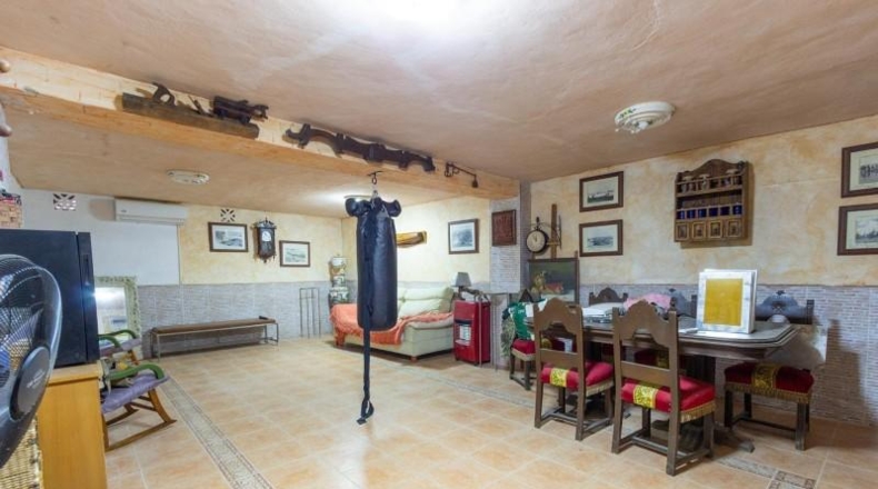 Аликанте - Torrevieja - 859m2