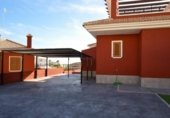 Chalet independiente con terreno en venta en la España, Finestrat, ref: TR142651 foto