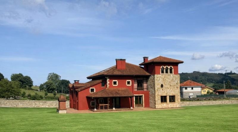 Cantabria - Bárcena de Cicero - 425m2