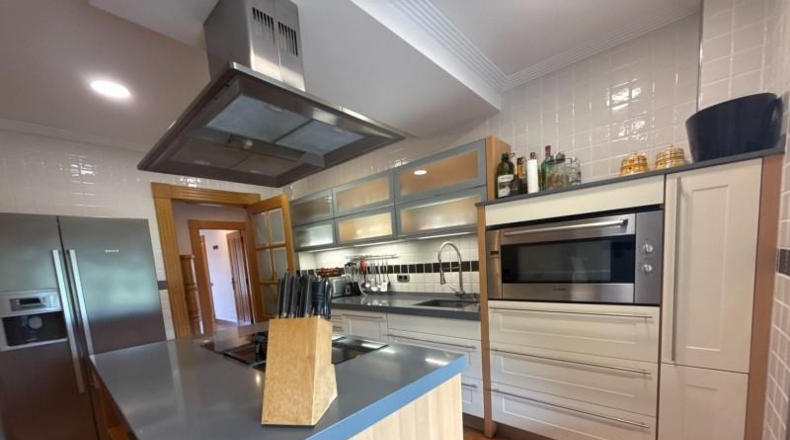 Cantabria - Bárcena de Cicero - 425m2