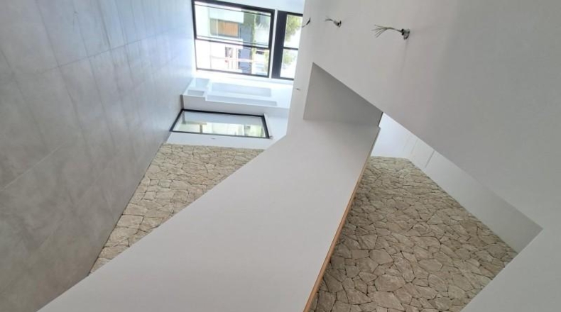 Аликанте - Альфаз-дель-Пи - 322m2