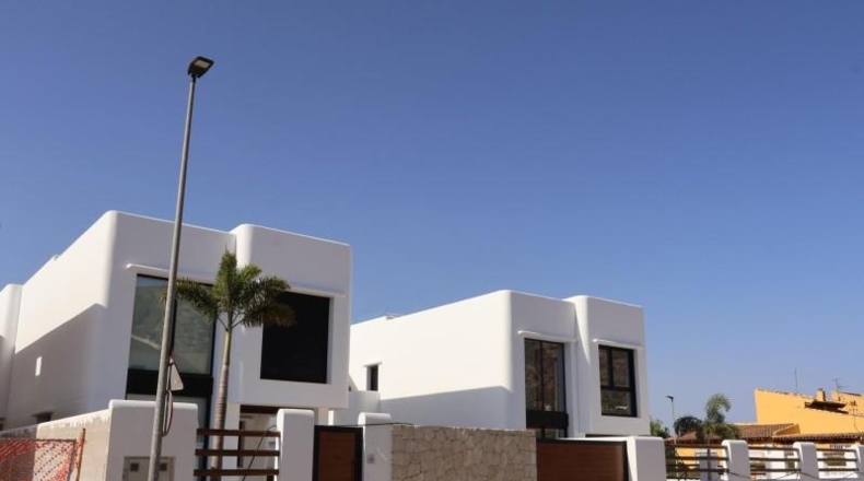 Аликанте - Альфаз-дель-Пи - 322m2