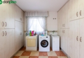 Отдельно стоящий дом с участком на продажу в городе Motril Фото