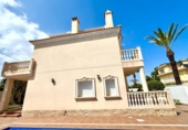 Xalet independent amb terreny en venda a la España, Oriola, ref.: TR335342 foto