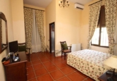 Chalet independiente con terreno en venta en la España, Alcuéscar, ref: TR264266 foto