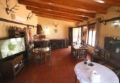 Chalet independiente con terreno en venta en la España, Alcuéscar, ref: TR264266 foto