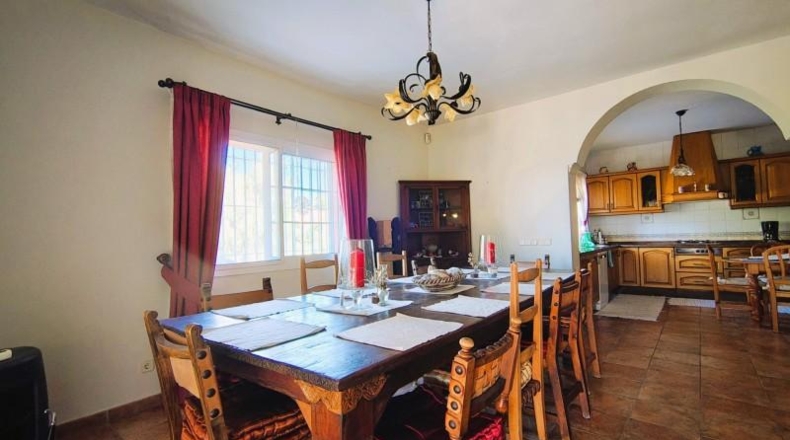 Málaga - Marbella - 28400m2