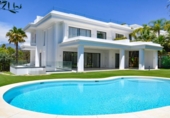 Xalet independent amb terreny en venda a la España, Marbella, ref.: TR387276 foto