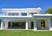 Xalet independent amb terreny en venda a la España, Marbella, ref.: TR387276 foto