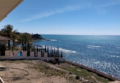 Отдельно стоящий дом с участком на продажу в городе Villarta de San Juan Фото