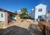 Chalet independiente con terreno en venta en la España, Nerja, ref: TR390603 foto