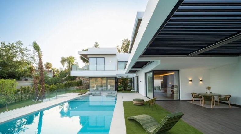 Málaga - Estepona - 1182m2