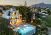 Xalet independent amb terreny en venda a la España, Marbella, ref.: TR309819 foto