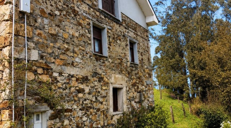 Asturias - Navia - 300m2