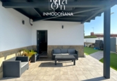 Chalet independiente con terreno en venta en Matalascañas ref: TR411696 foto