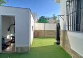 Chalet independiente con terreno en venta en Matalascañas ref: TR411696 foto