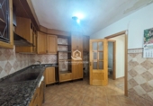Таунхаус с участком на продажу в городе Хаэн. Фото