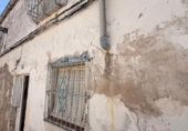 Дом с участком на продажу в городе Хаэн. Фото