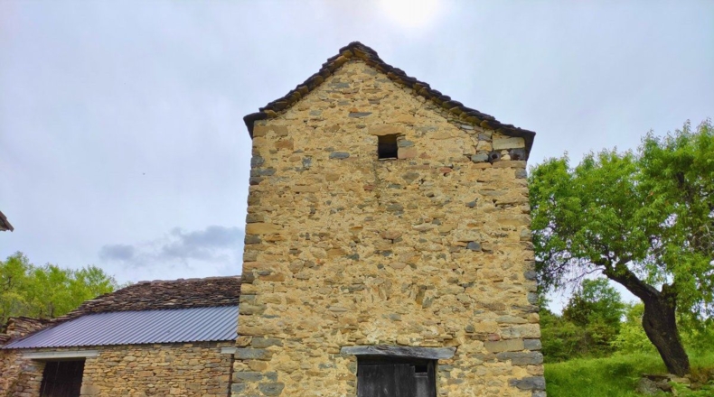 Huesca - Aínsa - 679m2
