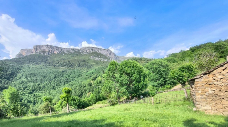 Huesca - Puértolas - 890m2