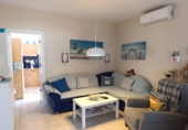 Отдельно стоящий дом с участком на продажу в городе Chiclana de la Frontera. Фото