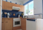 Отдельно стоящий дом с участком на продажу в городе Chiclana de la Frontera. Фото