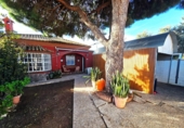 Chalet independiente con terreno en venta en Chiclana de la Frontera ref: TR394541 foto