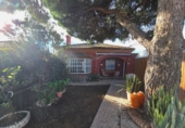 Chalet independiente con terreno en venta en Chiclana de la Frontera ref: TR394541 foto