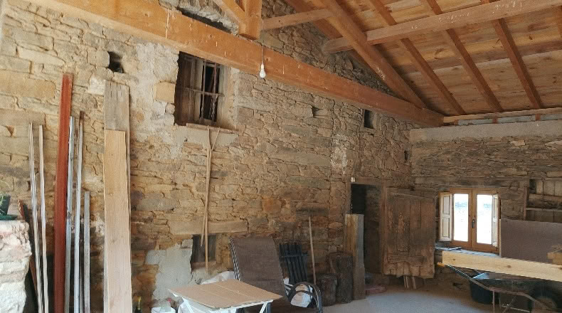 León - Santa María de Ordás - 868m2