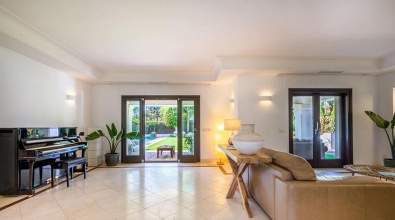 Málaga - Estepona - 970m2
