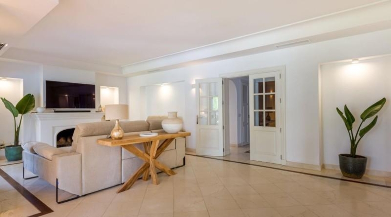 Málaga - Estepona - 970m2
