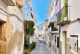 Artana 254&nbsp;m²