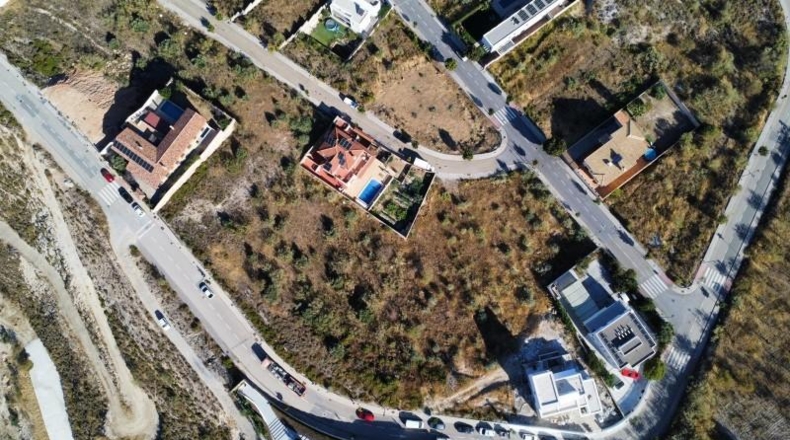 Granada - La Zubia - 948m2