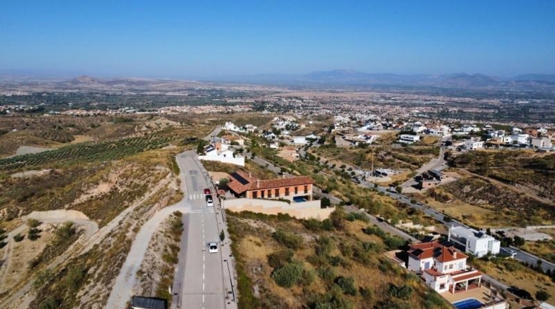 Granada - La Zubia - 948m2