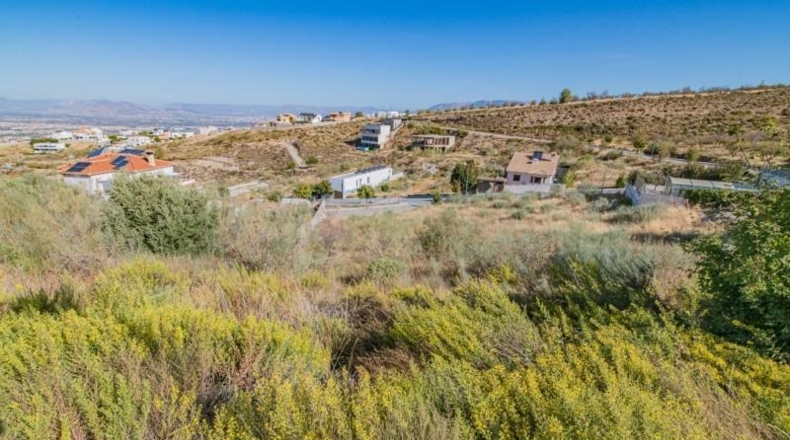 Granada - La Zubia - 948m2