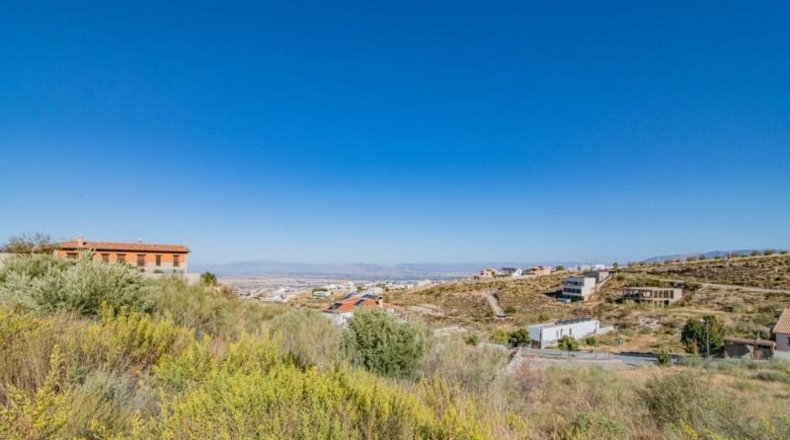 Granada - La Zubia - 948m2