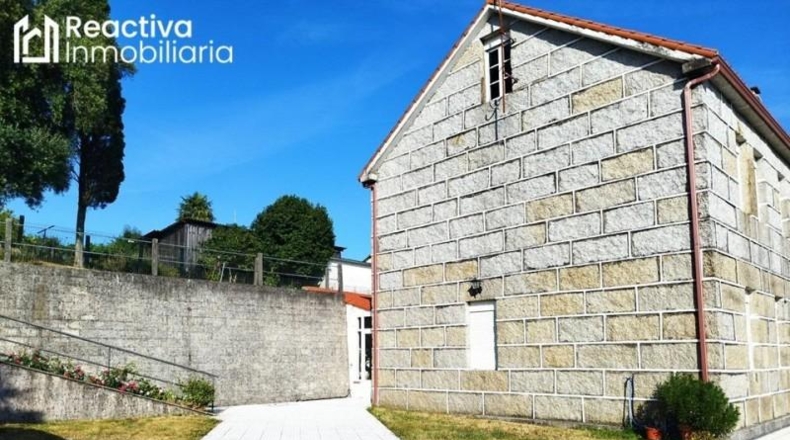 La Coruna - Santiago de Compostel·la - 410m2