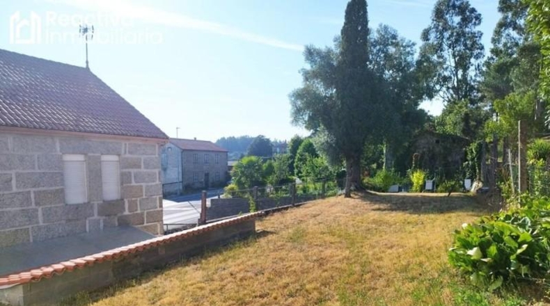 La Coruna - Santiago de Compostel·la - 410m2