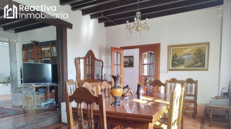 La Coruna - Santiago de Compostel·la - 410m2