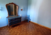 Отдельно стоящий дом с участком на продажу в городе Леон Фото