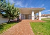 Detached villa with land for sale on España, Villamanrique de Tajo, ref: TR395338 photo