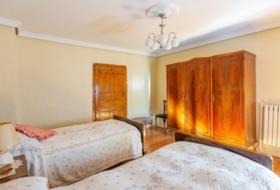 Salinas de Pamplona 668&nbsp;m²