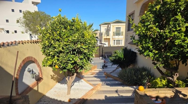 Alicante - Dehesa de Campoamor - 645m2